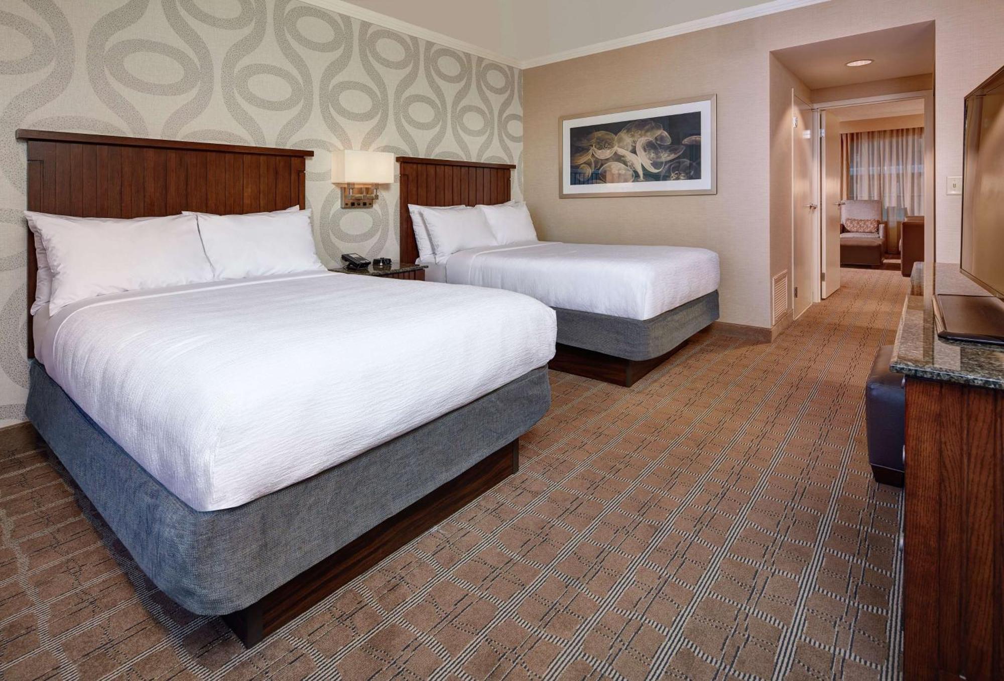 Embassy Suites By Hilton San Diego La Jolla Екстериор снимка